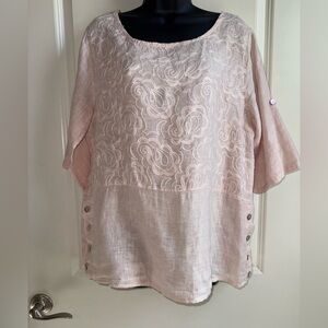 Lungo L’Arno Italian Linen Blush Women's Embroidered Blouse Button Accents SizeM